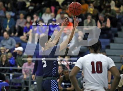 Thumbnail 2 in Memphis East vs. Hamilton Heights (Dr Pepper Classic) photogallery.