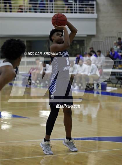 Thumbnail 3 in Memphis East vs. Hamilton Heights (Dr Pepper Classic) photogallery.