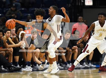 Thumbnail 3 in Uplift vs. Evanston (Chicago Elite Classic) photogallery.