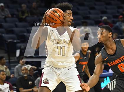 Thumbnail 2 in Uplift vs. Evanston (Chicago Elite Classic) photogallery.