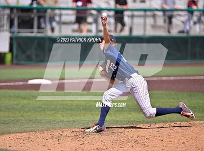 Thumbnail 2 in West Seattle @ Lincoln (WIAA 3A Semifinals) photogallery.