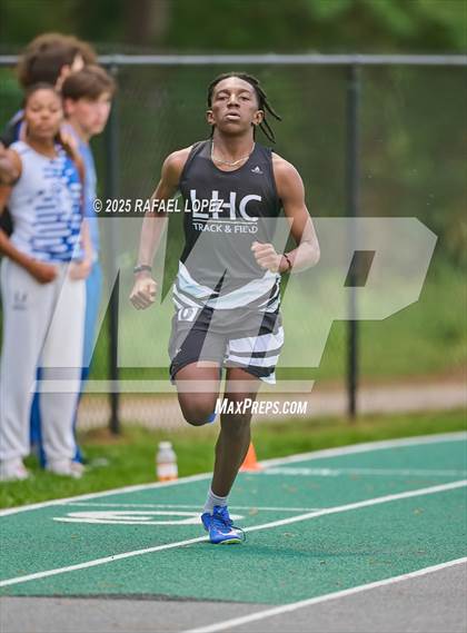 Thumbnail 2 in Cooper Dragon Invitational (800M) photogallery.