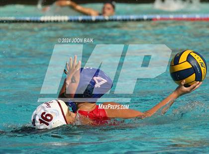 Thumbnail 2 in Santa Cruz vs St. Ignatius College Preparatory (Amanda MacDonald Tournament) photogallery.