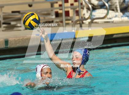 Thumbnail 2 in Santa Cruz vs St. Ignatius College Preparatory (Amanda MacDonald Tournament) photogallery.