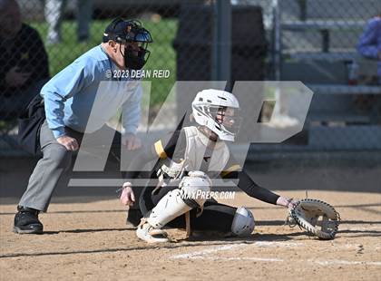 Thumbnail 1 in Minooka @ Joliet West photogallery.