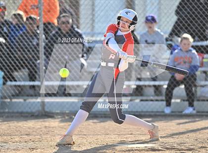 Thumbnail 1 in Minooka @ Joliet West photogallery.