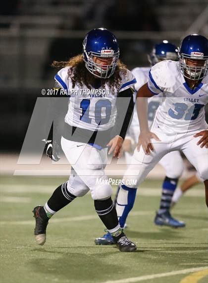 Thumbnail 1 in Valley vs. Florin photogallery.