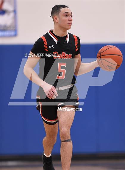 Thumbnail 2 in Dalton @ Chippewa photogallery.