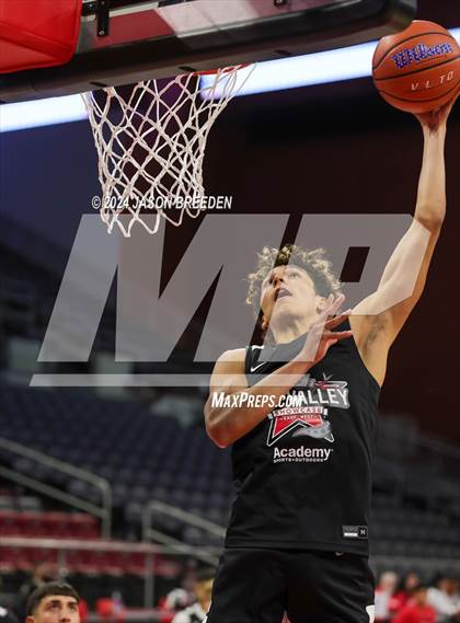 Thumbnail 1 in All-Valley Showcase (East vs West) photogallery.