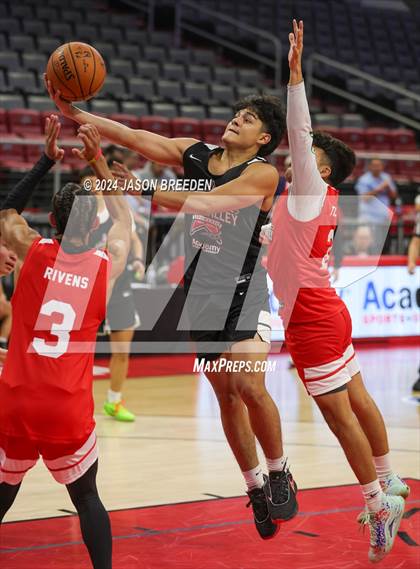 Thumbnail 2 in All-Valley Showcase (East vs West) photogallery.