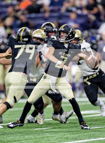 Thumbnail 3 in Noblesville vs Mt. Vernon (Horseshoe Classic) photogallery.