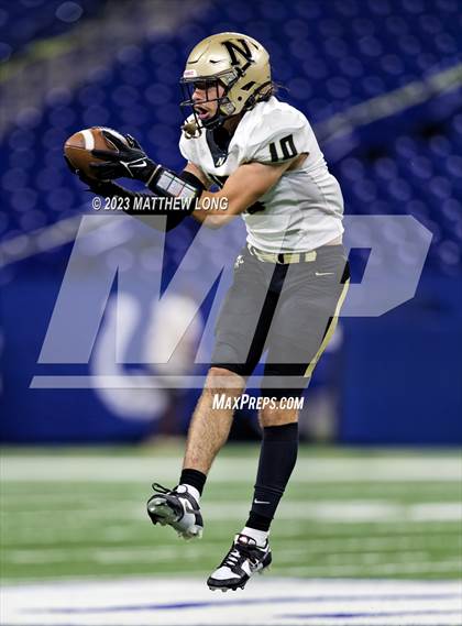Thumbnail 3 in Noblesville vs Mt. Vernon (Horseshoe Classic) photogallery.