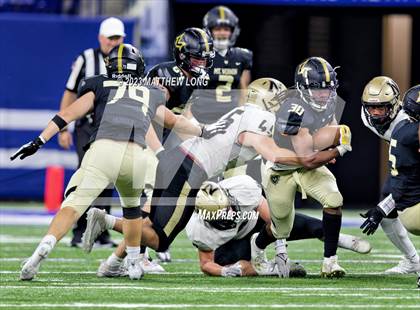 Thumbnail 3 in Noblesville vs Mt. Vernon (Horseshoe Classic) photogallery.