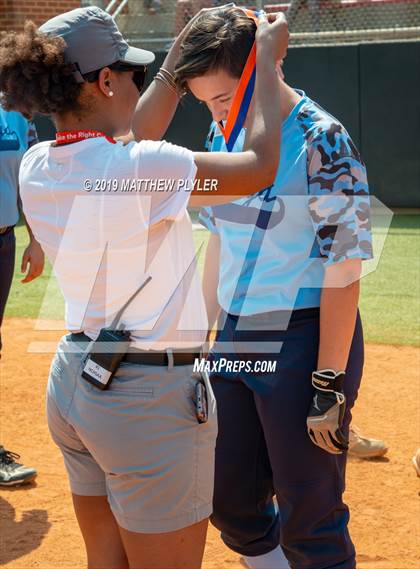 Thumbnail 3 in South Caldwell vs Hoggard (NCHSAA 4A Final Game 3) photogallery.