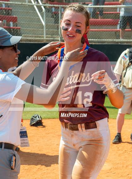 Thumbnail 3 in South Caldwell vs Hoggard (NCHSAA 4A Final Game 3) photogallery.