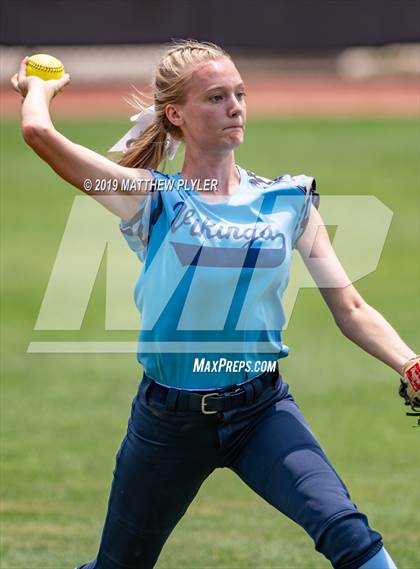 Thumbnail 3 in South Caldwell vs Hoggard (NCHSAA 4A Final Game 3) photogallery.