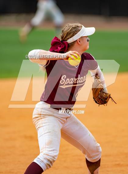 Thumbnail 3 in South Caldwell vs Hoggard (NCHSAA 4A Final Game 3) photogallery.