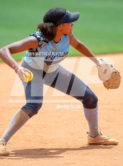Thumbnail 1 in South Caldwell vs Hoggard (NCHSAA 4A Final Game 3) photogallery.