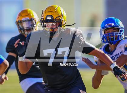 Thumbnail 3 in Bloomfield @ St. Pius X (NMAA 4A Semifinal) photogallery.