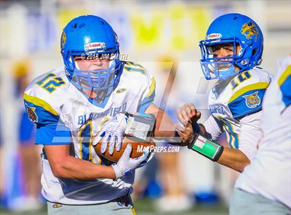 Thumbnail 2 in Bloomfield @ St. Pius X (NMAA 4A Semifinal) photogallery.