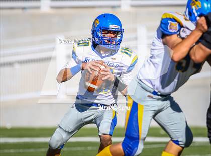 Thumbnail 1 in Bloomfield @ St. Pius X (NMAA 4A Semifinal) photogallery.