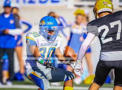 Thumbnail 1 in Bloomfield @ St. Pius X (NMAA 4A Semifinal) photogallery.