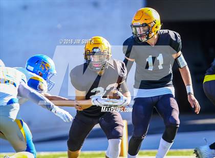 Thumbnail 2 in Bloomfield @ St. Pius X (NMAA 4A Semifinal) photogallery.