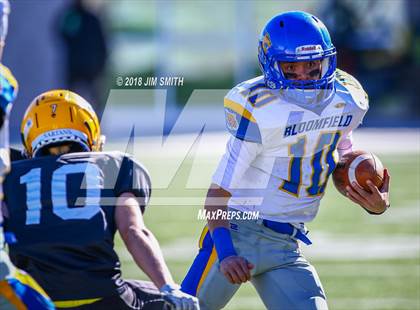 Thumbnail 1 in Bloomfield @ St. Pius X (NMAA 4A Semifinal) photogallery.