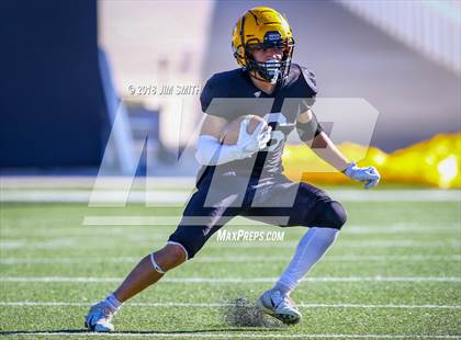 Thumbnail 1 in Bloomfield @ St. Pius X (NMAA 4A Semifinal) photogallery.