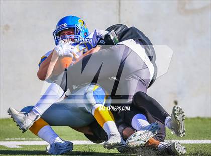 Thumbnail 1 in Bloomfield @ St. Pius X (NMAA 4A Semifinal) photogallery.