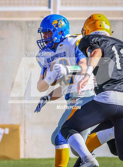 Thumbnail 3 in Bloomfield @ St. Pius X (NMAA 4A Semifinal) photogallery.