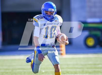 Thumbnail 2 in Bloomfield @ St. Pius X (NMAA 4A Semifinal) photogallery.