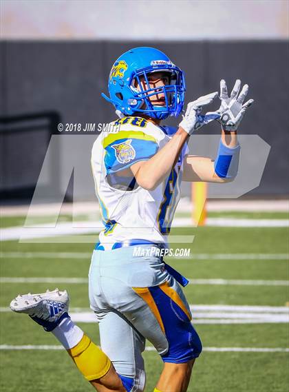 Thumbnail 3 in Bloomfield @ St. Pius X (NMAA 4A Semifinal) photogallery.