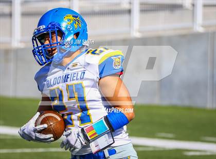 Thumbnail 3 in Bloomfield @ St. Pius X (NMAA 4A Semifinal) photogallery.