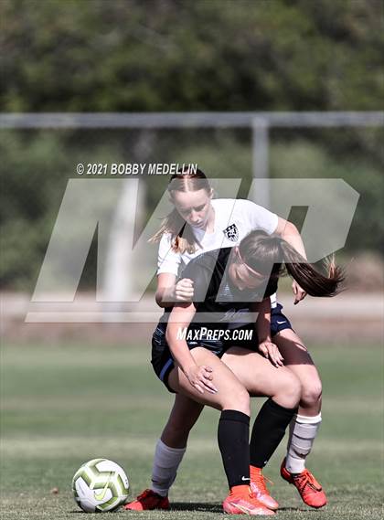 Thumbnail 1 in Clovis East @ Clovis North photogallery.