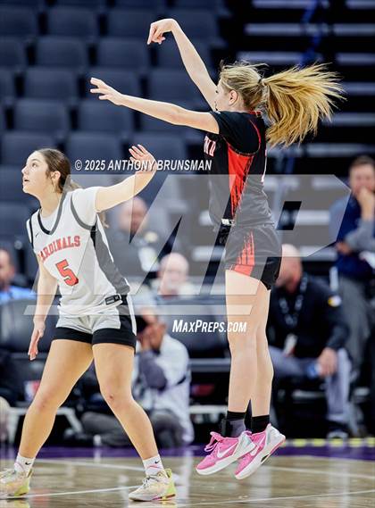 Thumbnail 2 in Woodland Christian vs Rosamond (CIF State D5 Final) photogallery.