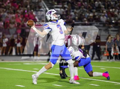 Thumbnail 1 in Leander @ A&M Consolidated photogallery.