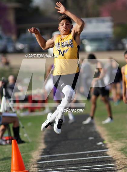 Thumbnail 2 in R2J Invitational photogallery.