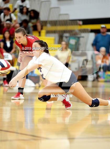 Thumbnail 1 in Ryan vs Fossil Ridge photogallery.