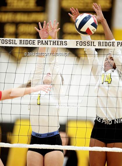 Thumbnail 2 in Ryan vs Fossil Ridge photogallery.