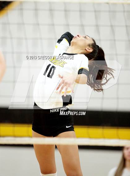 Thumbnail 2 in Ryan vs Fossil Ridge photogallery.