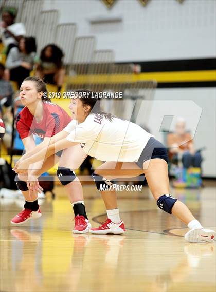 Thumbnail 3 in Ryan vs Fossil Ridge photogallery.