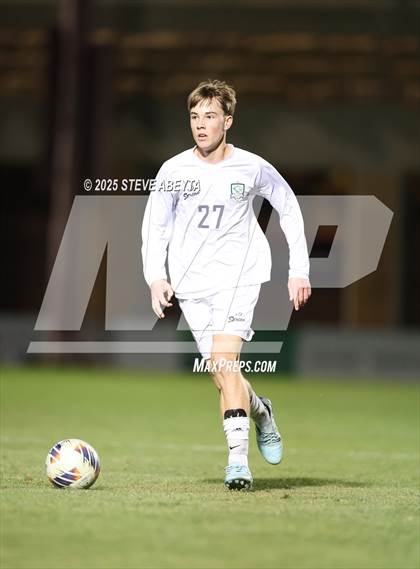 Thumbnail 2 in Regis Jesuit vs. Pine Creek (CHSAA 5A Semifinals) photogallery.