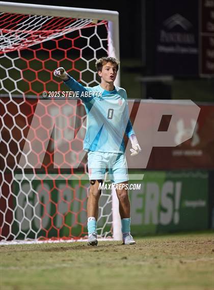 Thumbnail 1 in Regis Jesuit vs. Pine Creek (CHSAA 5A Semifinals) photogallery.