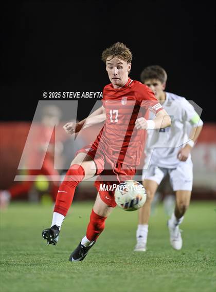 Thumbnail 3 in Regis Jesuit vs. Pine Creek (CHSAA 5A Semifinals) photogallery.