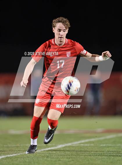 Thumbnail 2 in Regis Jesuit vs. Pine Creek (CHSAA 5A Semifinals) photogallery.