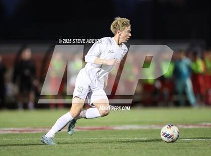 Thumbnail 1 in Regis Jesuit vs. Pine Creek (CHSAA 5A Semifinals) photogallery.