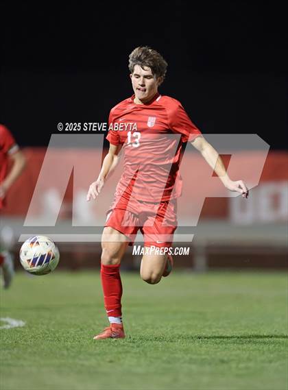 Thumbnail 2 in Regis Jesuit vs. Pine Creek (CHSAA 5A Semifinals) photogallery.