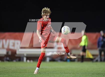 Thumbnail 2 in Regis Jesuit vs. Pine Creek (CHSAA 5A Semifinals) photogallery.