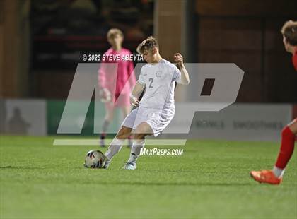 Thumbnail 3 in Regis Jesuit vs. Pine Creek (CHSAA 5A Semifinals) photogallery.